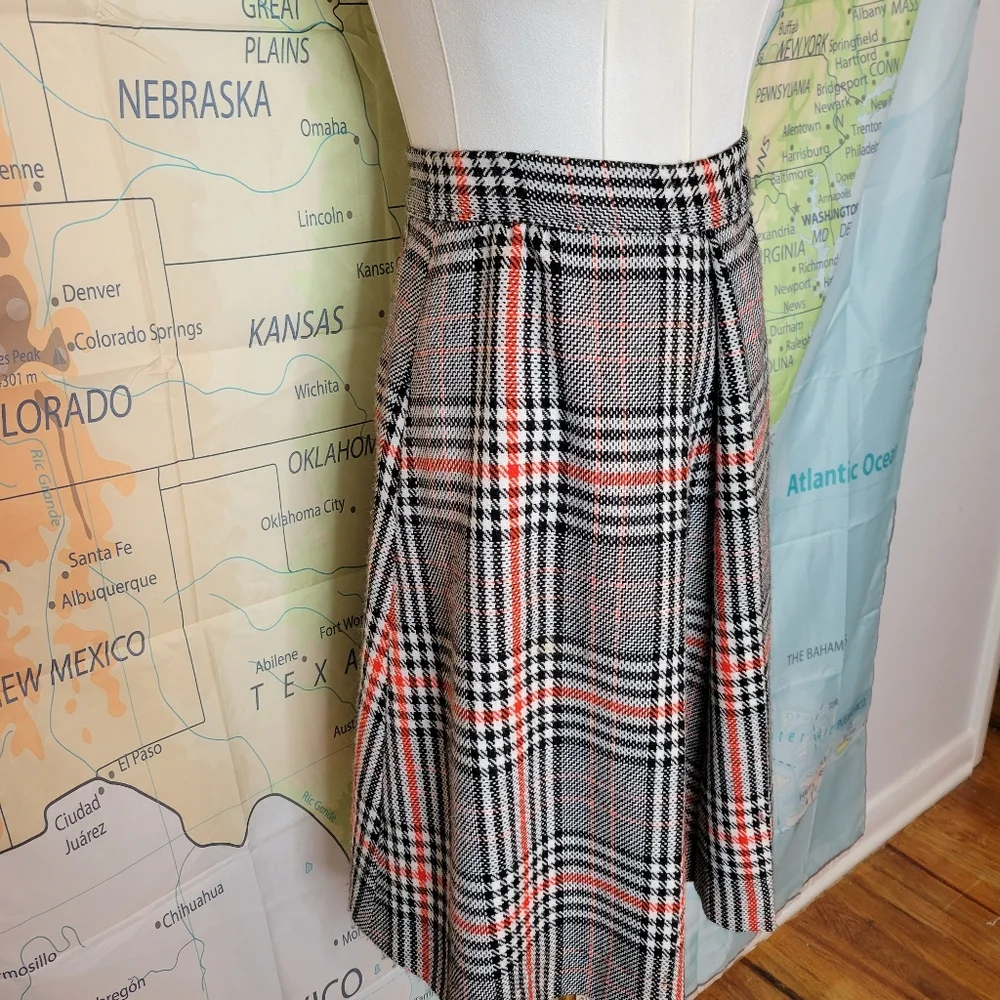 Vintage Red And Black Wool Plaid Women's A Line Skirt - Picture 4 of 12